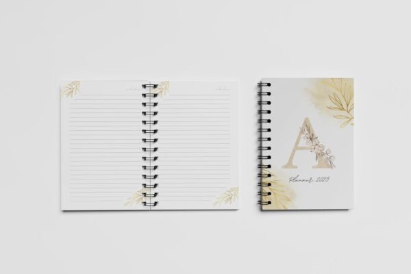 Caderno Grande 18x24cm - Inicial - Floral Amarelo - Seu nome - Imagem 2