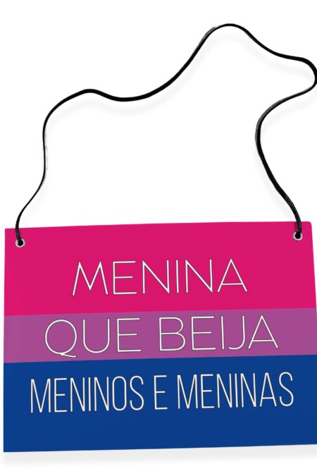 Placa Fantasia de Carnaval - LGBTQ - Menina Beija Meninos e Meninas