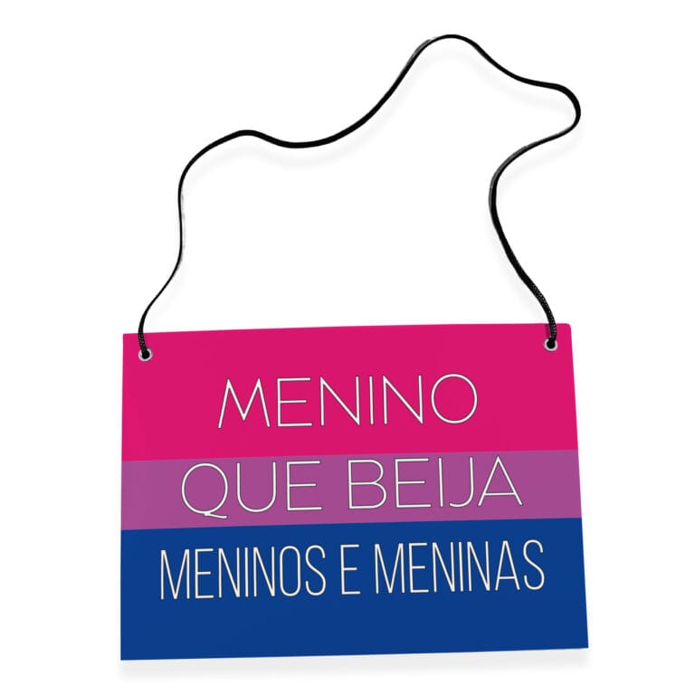 Placa Fantasia de Carnaval – LGBTQ – Menino Beija Meninos e Meninas