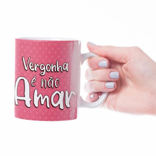 Caneca Cerâmica - Namorados - LGBTQ - Vergonha é Não Amar - Imagem 2